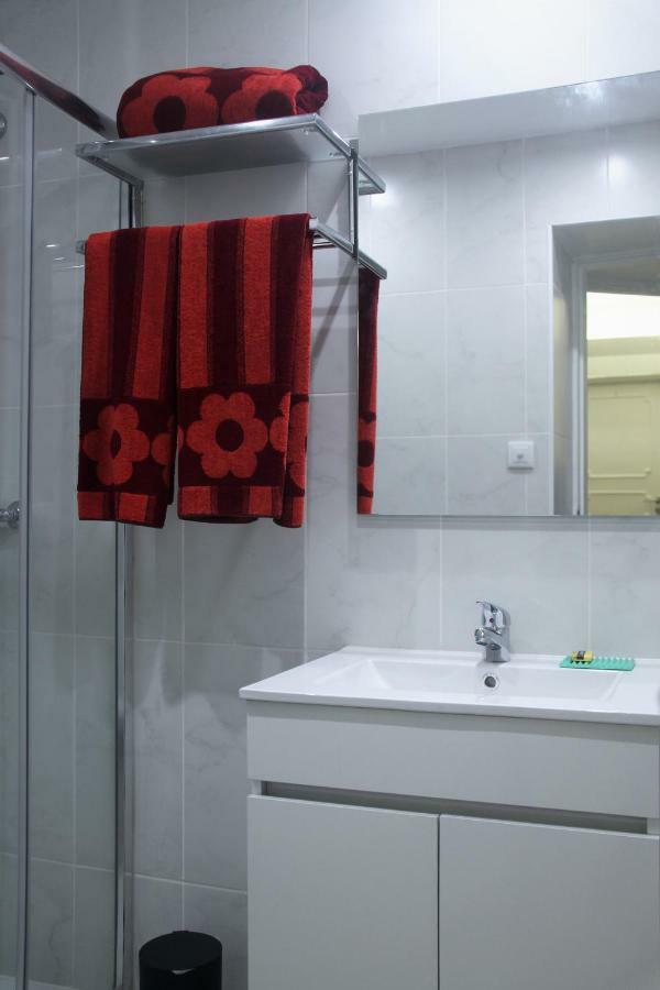 Microrent Rooms 布拉加 外观 照片