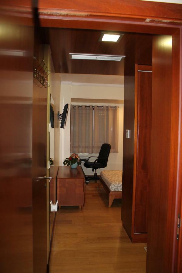 Microrent Rooms 布拉加 外观 照片